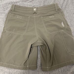 Kuhl 34 hiking shorts